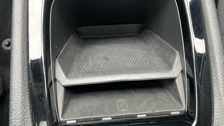 Volkswagen ID.3 150kW Family Pro Performance 58kWh 5dr Auto Electric Hatchback